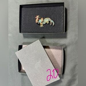 PRICE FIRM • NWOT Heidi Daus rooster brooch Chinese zodiac enamel Swarovski